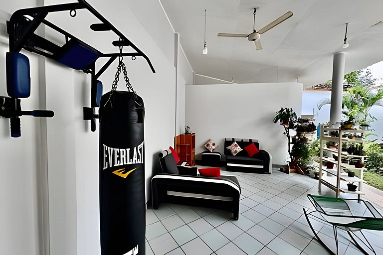 Vive a 5min del centro 3HAB con A/C Cochera Jardín
