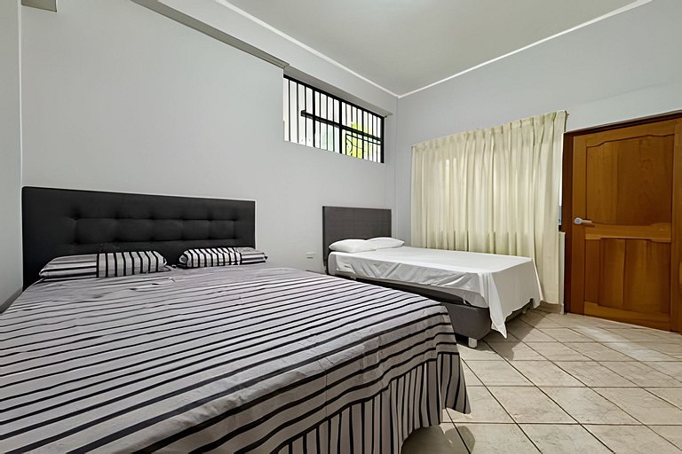 Vive a 5min del centro 3HAB con A/C Cochera Jardín
