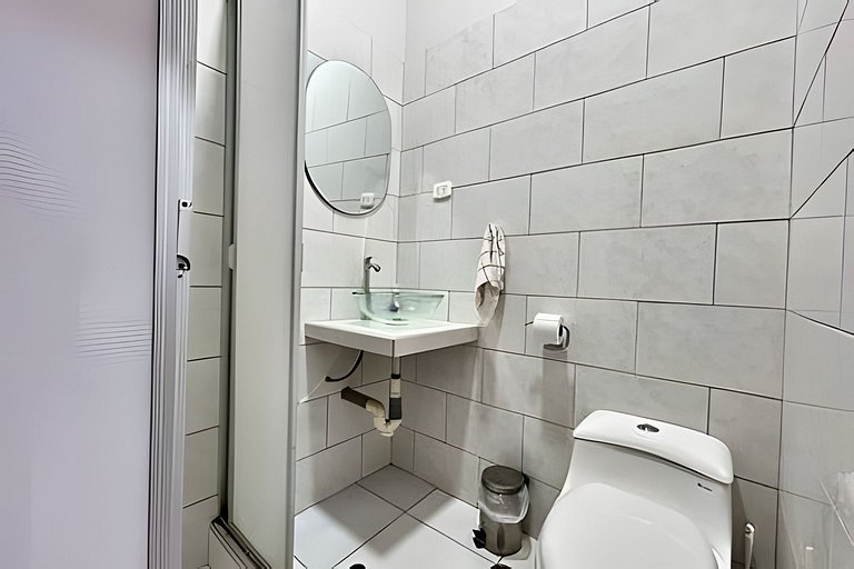 Casa a 5min centro 3HAB con A/C & Precioso Jardín