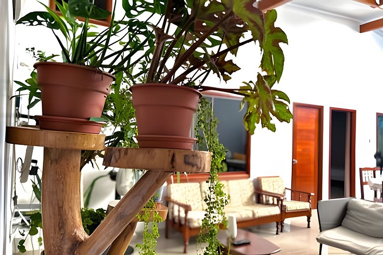 Casa a 5min centro 3HAB con A/C & Precioso Jardín