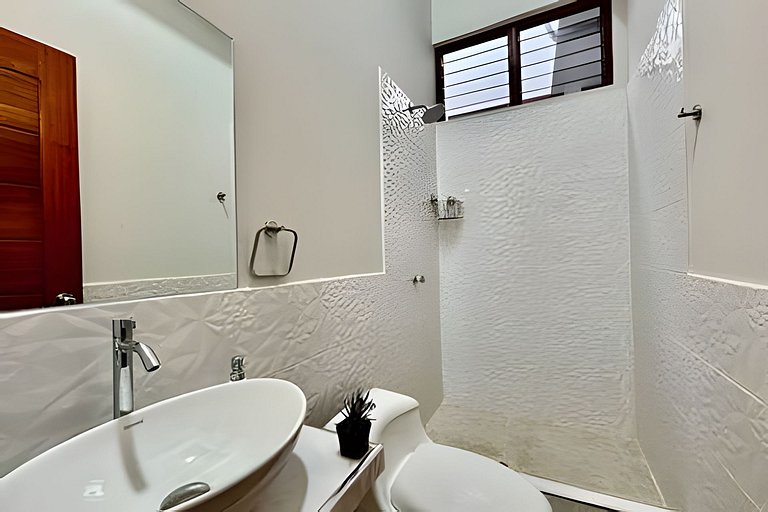 Depa a 5min centro 2HAB con A/C Terraza y Parrilla