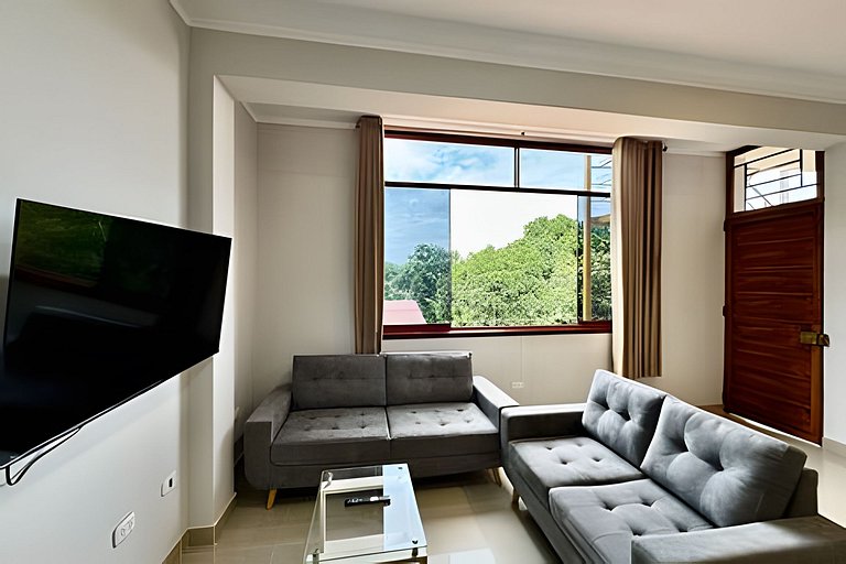 Vive a 5min centro 2HAB con A/C Moderno y Amplio