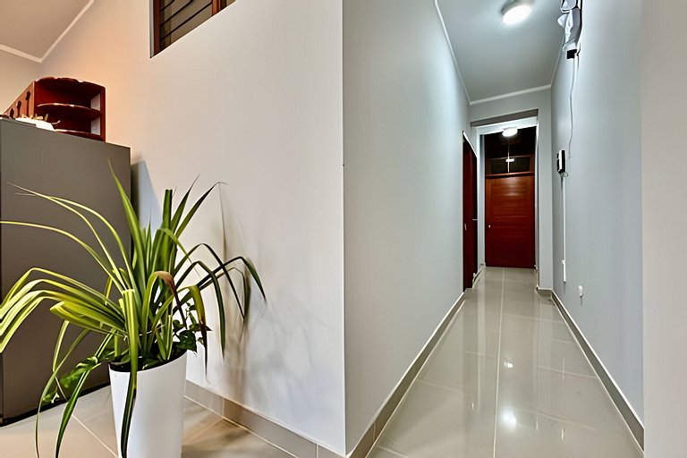 Vive a 5min centro 2HAB con A/C Moderno y Amplio