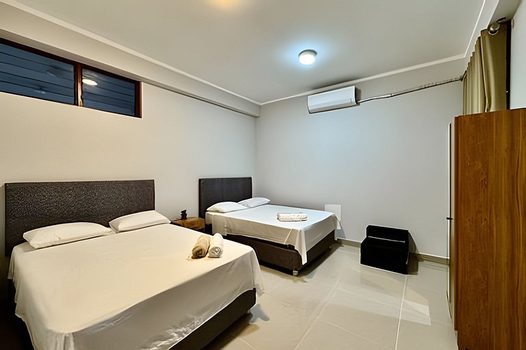 Vive a 5min centro 2HAB con A/C Moderno y Amplio