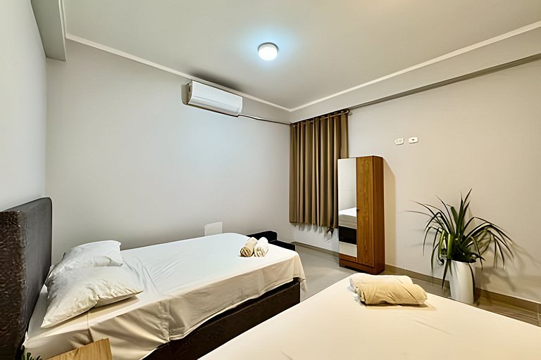 Vive a 5min centro 2HAB con A/C Moderno y Amplio