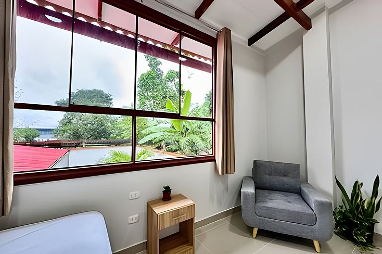 Vive a 5min centro 2HAB con A/C Terraza y Parrilla