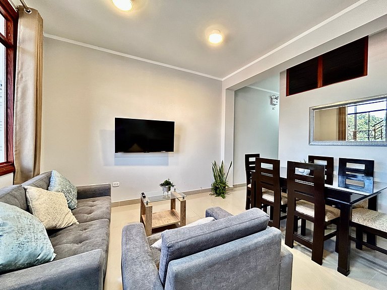 Depa a 5min centro 2HAB con A/C Terraza y Parrilla