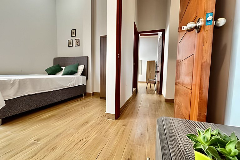 Vive a 5min centro 2HAB con A/C Terraza & Parrilla