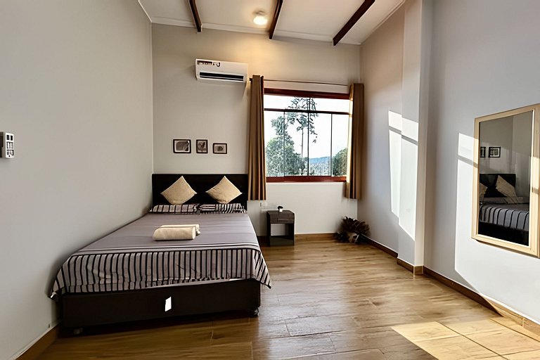 Vive a 5min centro 2HAB con A/C Terraza & Parrilla