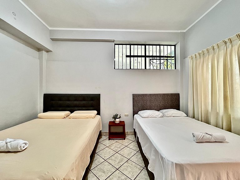 Vive a 5Min del centro 3HAB con A/C Cochera Privad