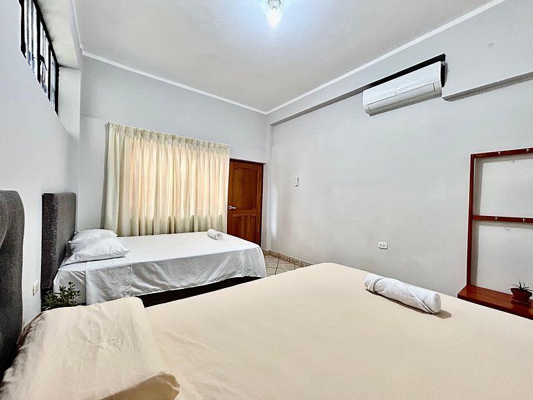 Vive a 5Min del centro 3HAB con A/C Cochera Privad