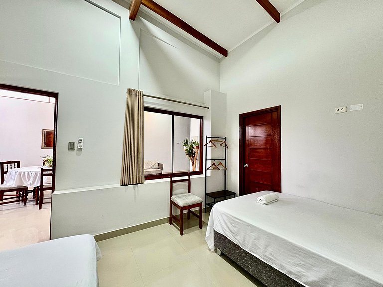 Piscina Privada Casa a 5Min centro 3HAB con A/C