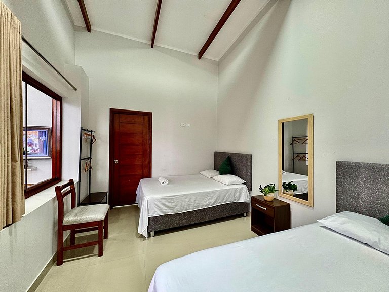 Piscina Privada Casa a 5Min centro 3HAB con A/C